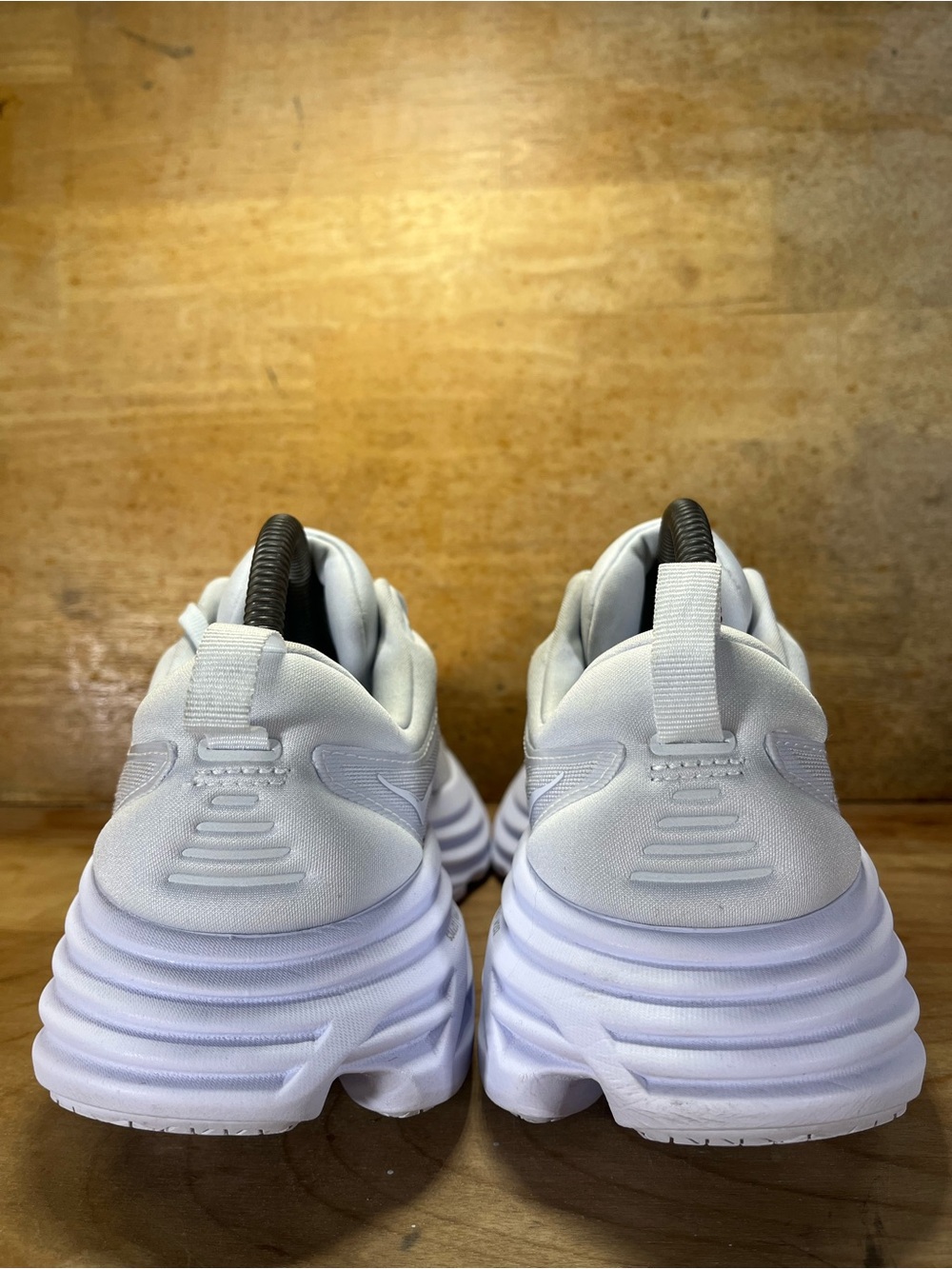 Hoka One One Bondi 8 REFLECTIVE Womens Size 9 Running Shoes Sneakers White - Picture 5 of 12